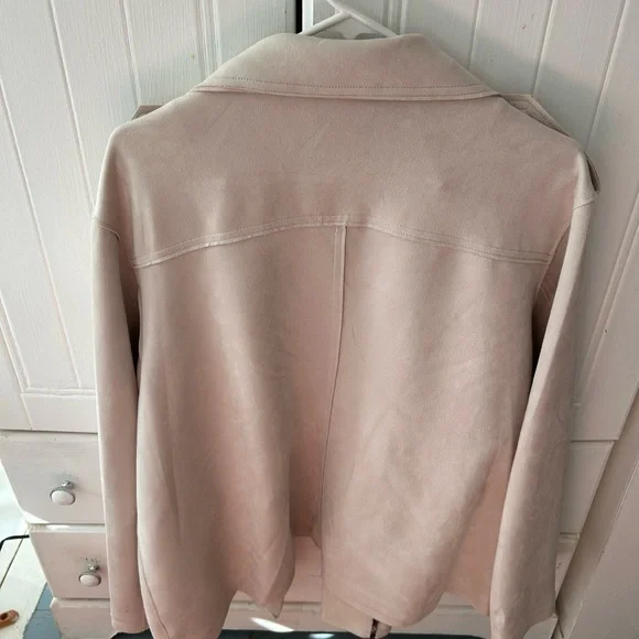 NWOT TAHARI Women Blush Women's Faux Fur Jacket w/Silver Snaps and Front Zippers - Picture 4 of 8